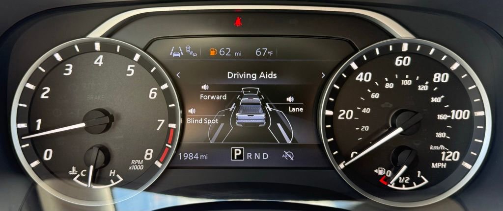 Used 2024 Nissan Frontier SV w/ Technology Package image 37