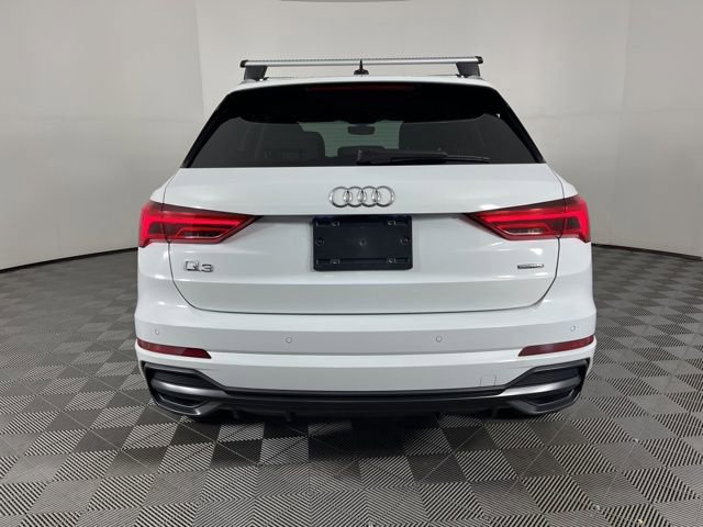 Used 2022 Audi Q3 2.0T Premium Plus image 9