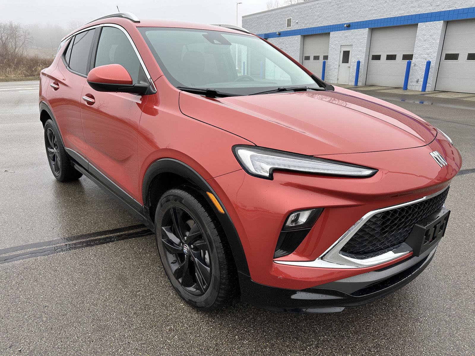 Used 2024 Buick Encore GX Sport Touring image 11