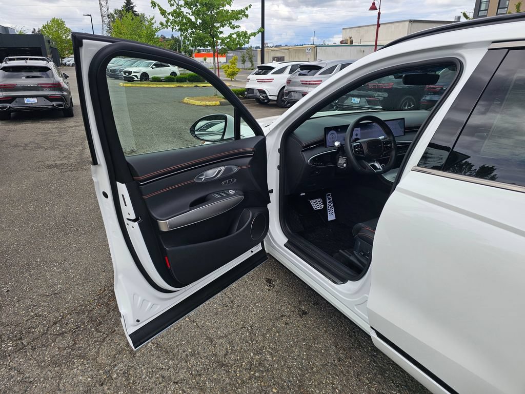 New 2026 Genesis GV70 3.5T Sport Advanced AWD/4WD image 20