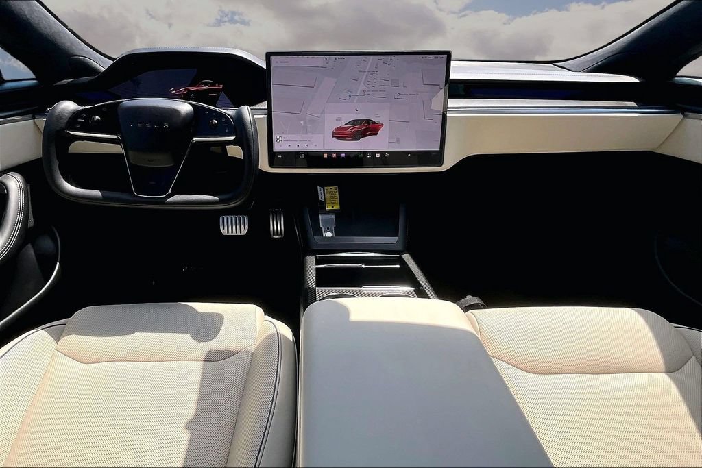 Used 2023 Tesla Model S Plaid AWD/4WD image 7