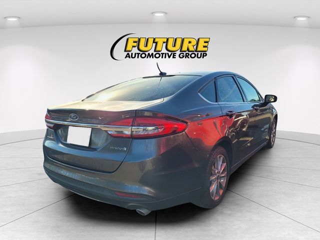 Used 2017 Ford Fusion S image 3