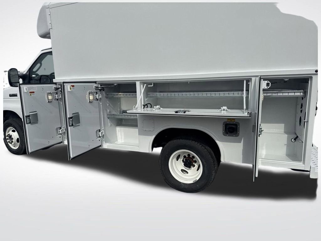 New 2025 Ford E-350 and Econoline 350 Super Duty w/ Power Equipment Group image 12