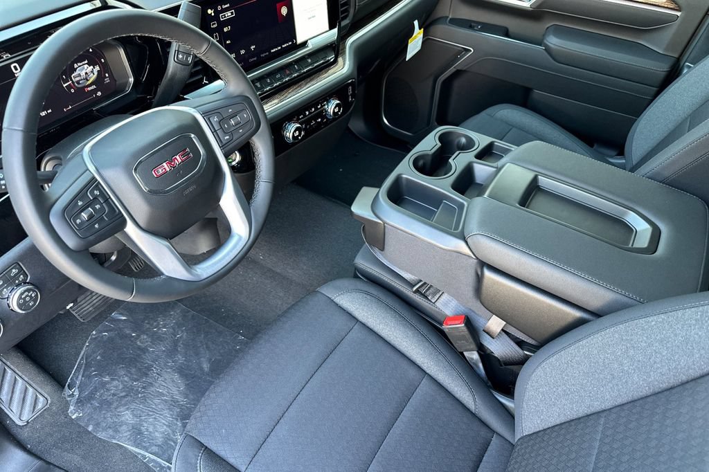 New 2026 GMC Sierra 2500 SLE w/ Preferred Package AWD/4WD image 4
