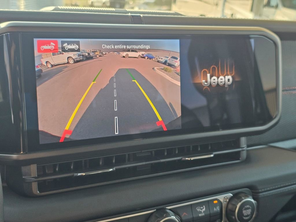 New 2025 Jeep Wrangler Unlimited Rubicon image 16