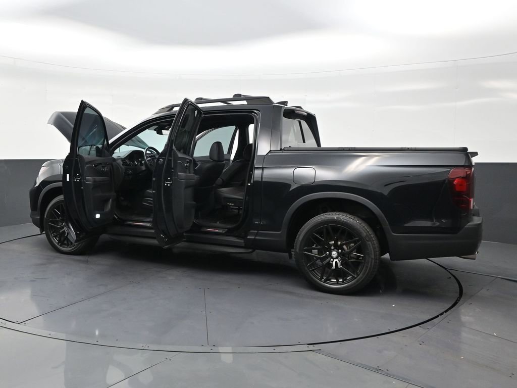 Used 2021 Honda Ridgeline Black Edition image 32