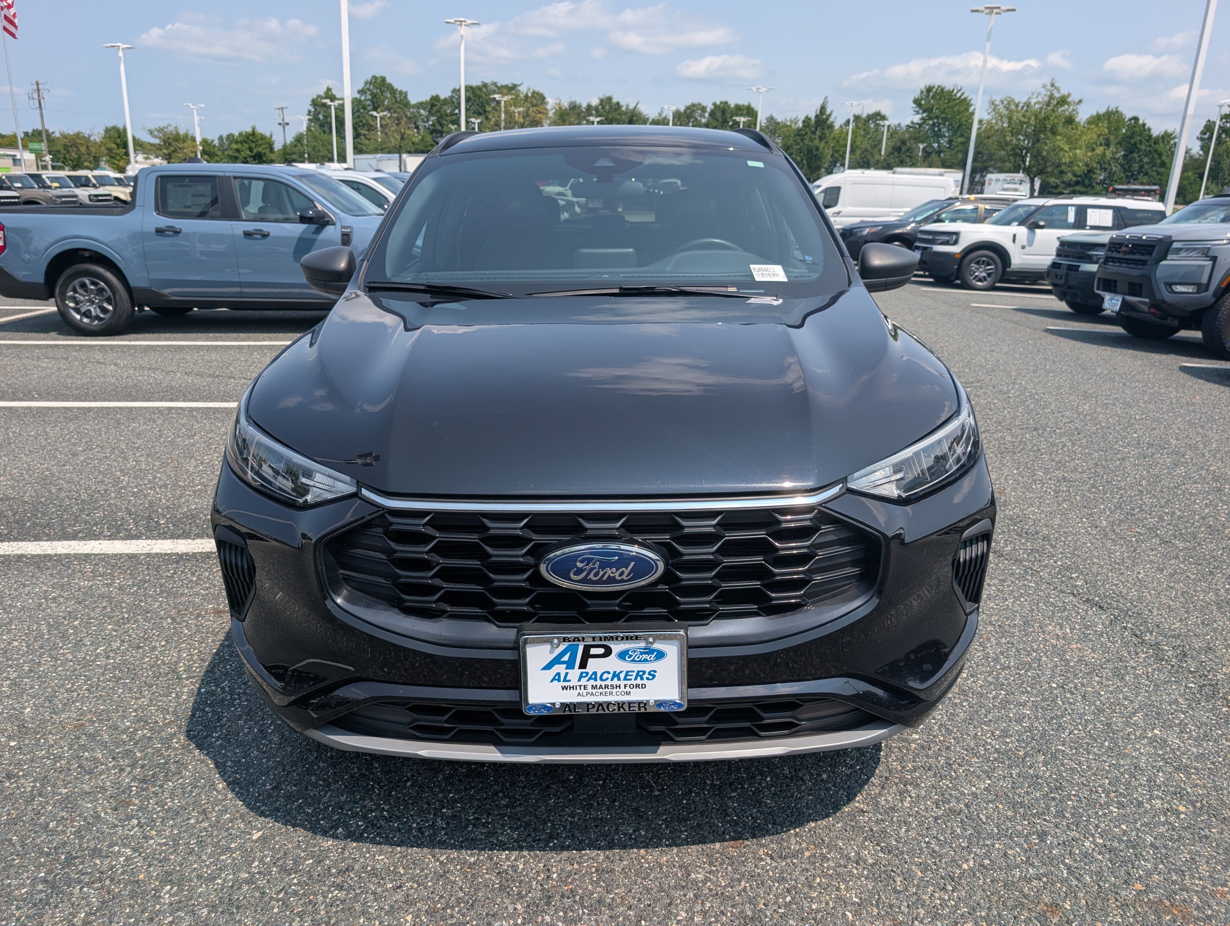 Certified 2024 Ford Escape ST-Line AWD/4WD image 9