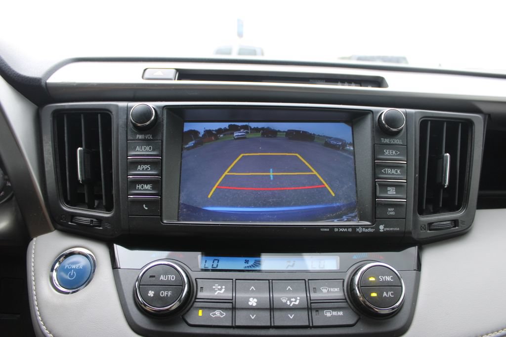 Used 2018 Toyota RAV4 XLE AWD/4WD image 50