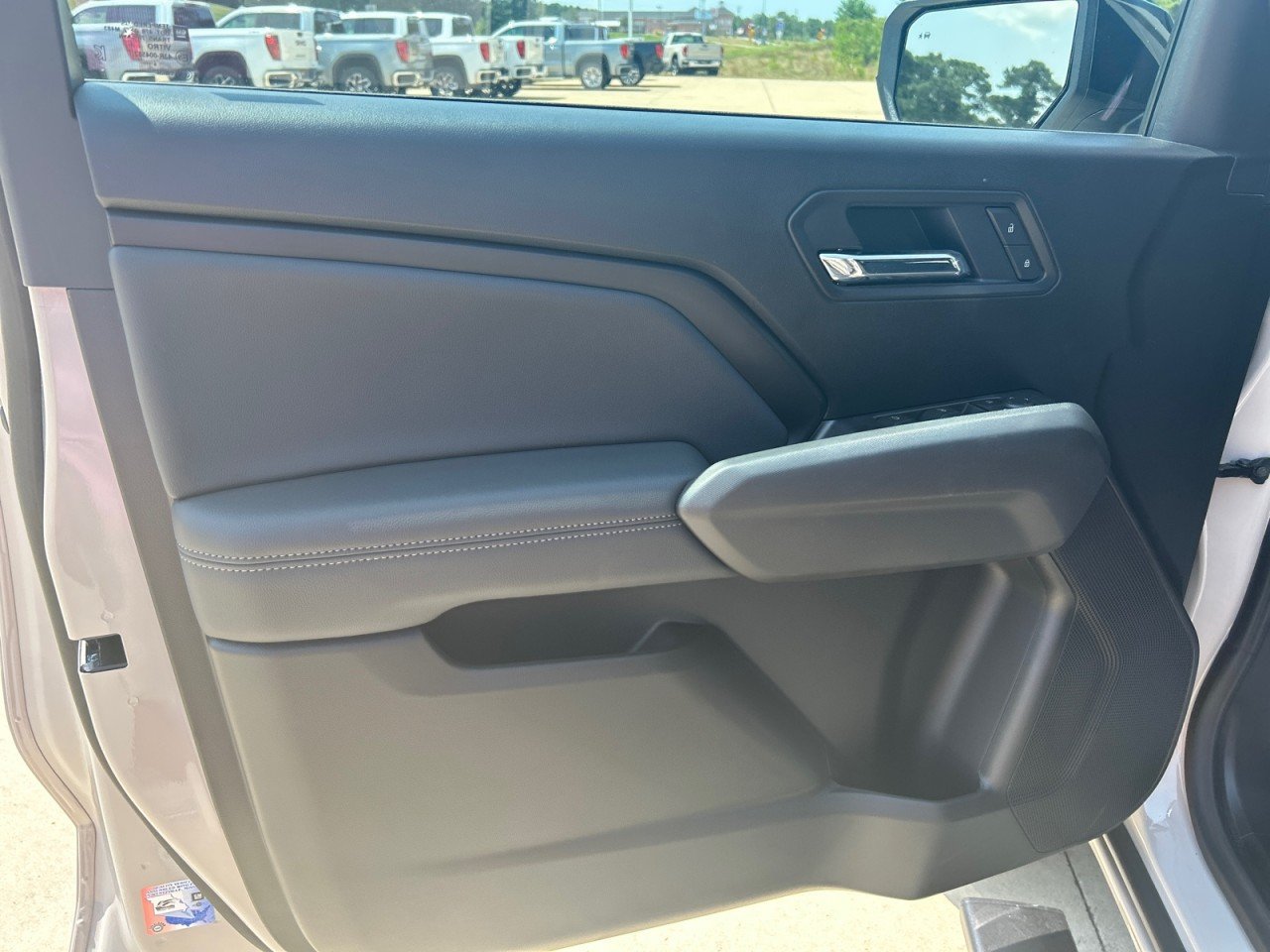 New 2026 GMC Canyon Elevation w/ Convenience Package RWD image 10