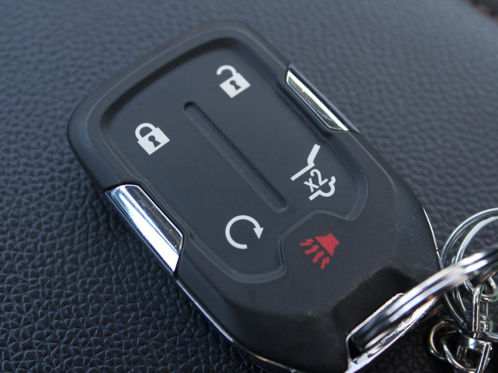 Used 2023 GMC Acadia AT4 image 16