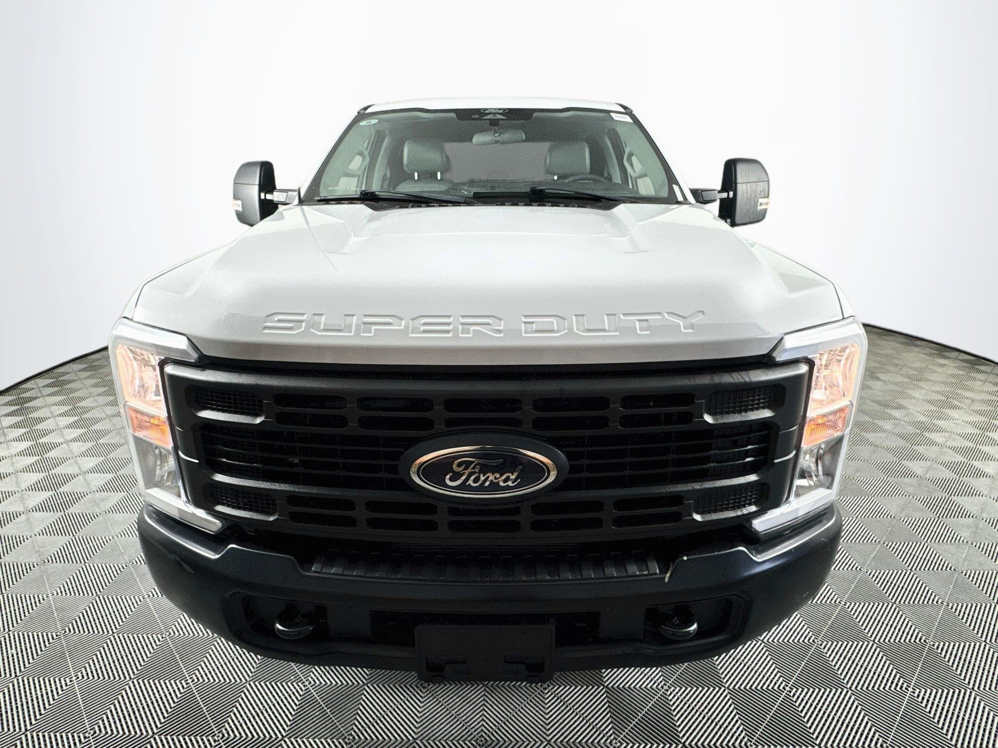 Used 2024 Ford F250 XL w/ FX4 Off-Road Package AWD/4WD video 2