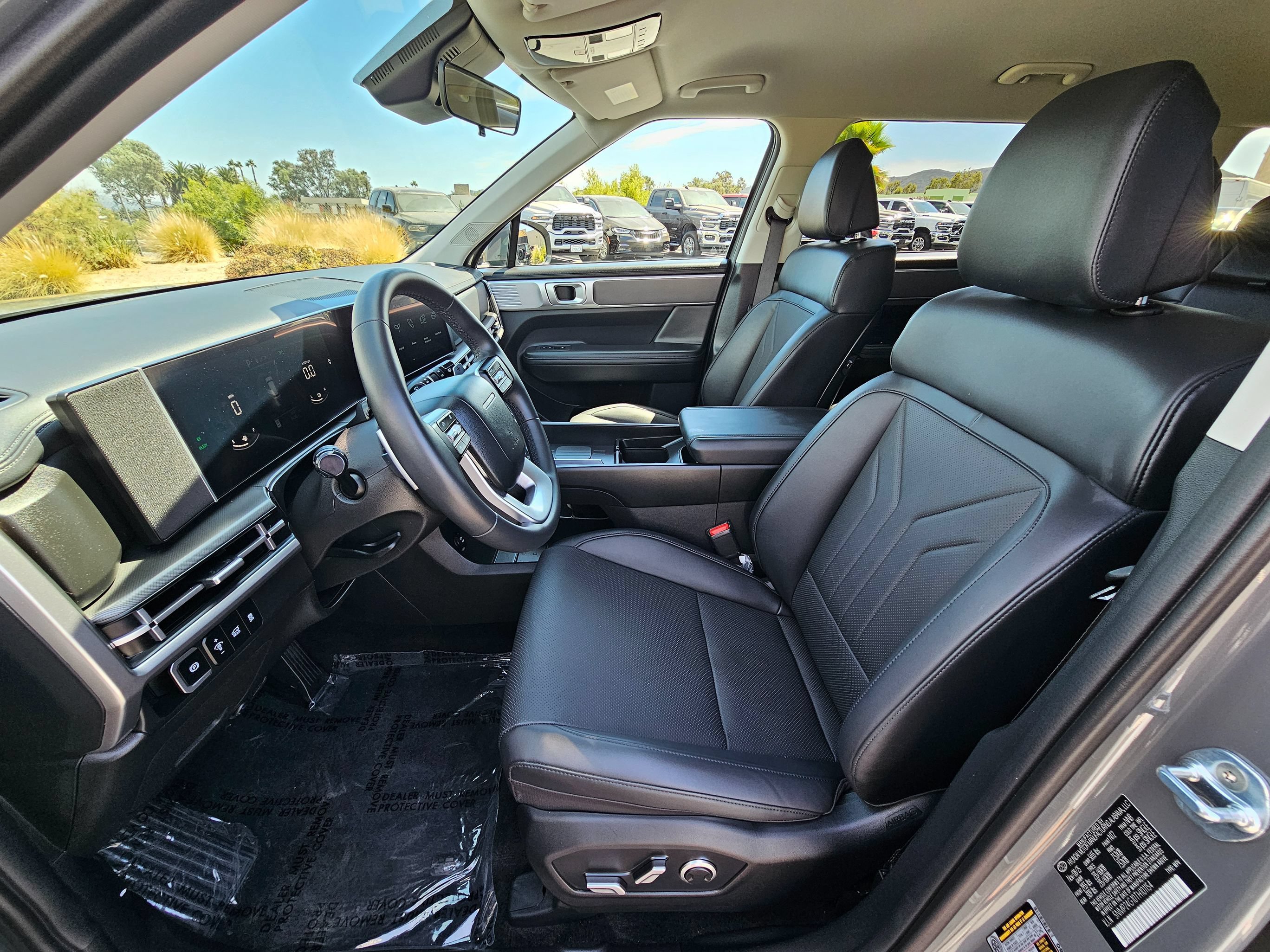 Used 2026 Hyundai Santa Fe SEL FWD image 17