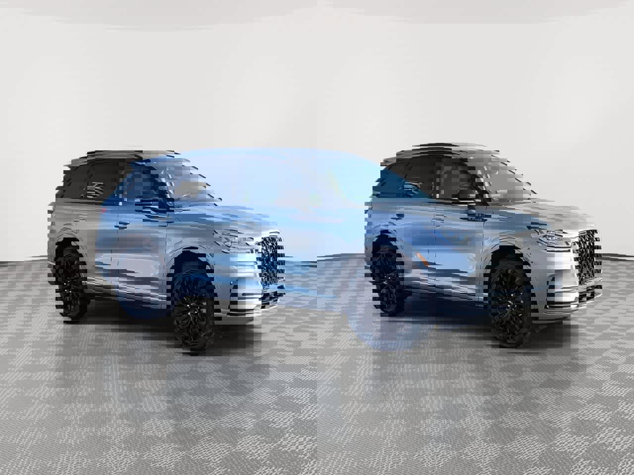 Used 2023 Lincoln Corsair Reserve w/ Equipment Group 201A image 2