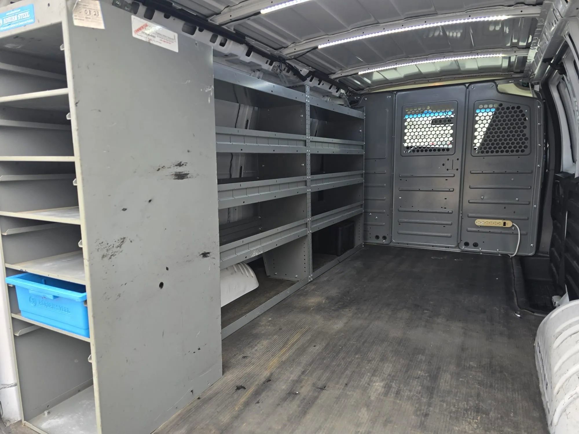 Used 2020 Chevrolet Express 2500 w/ Driver Convenience Package image 21