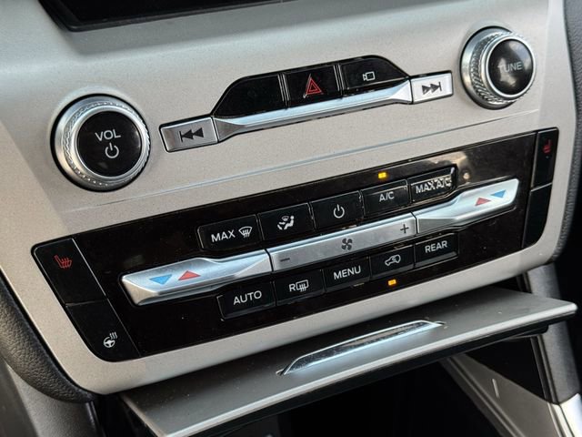 Used 2023 Ford Explorer Timberline w/ Timberline Technology Package image 17