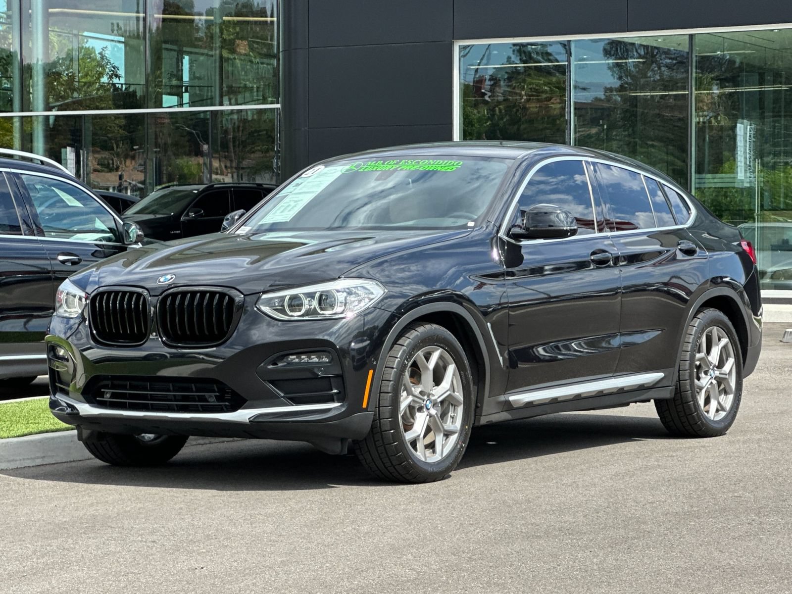 Used 2021 BMW X4 xDrive30i AWD/4WD image 7