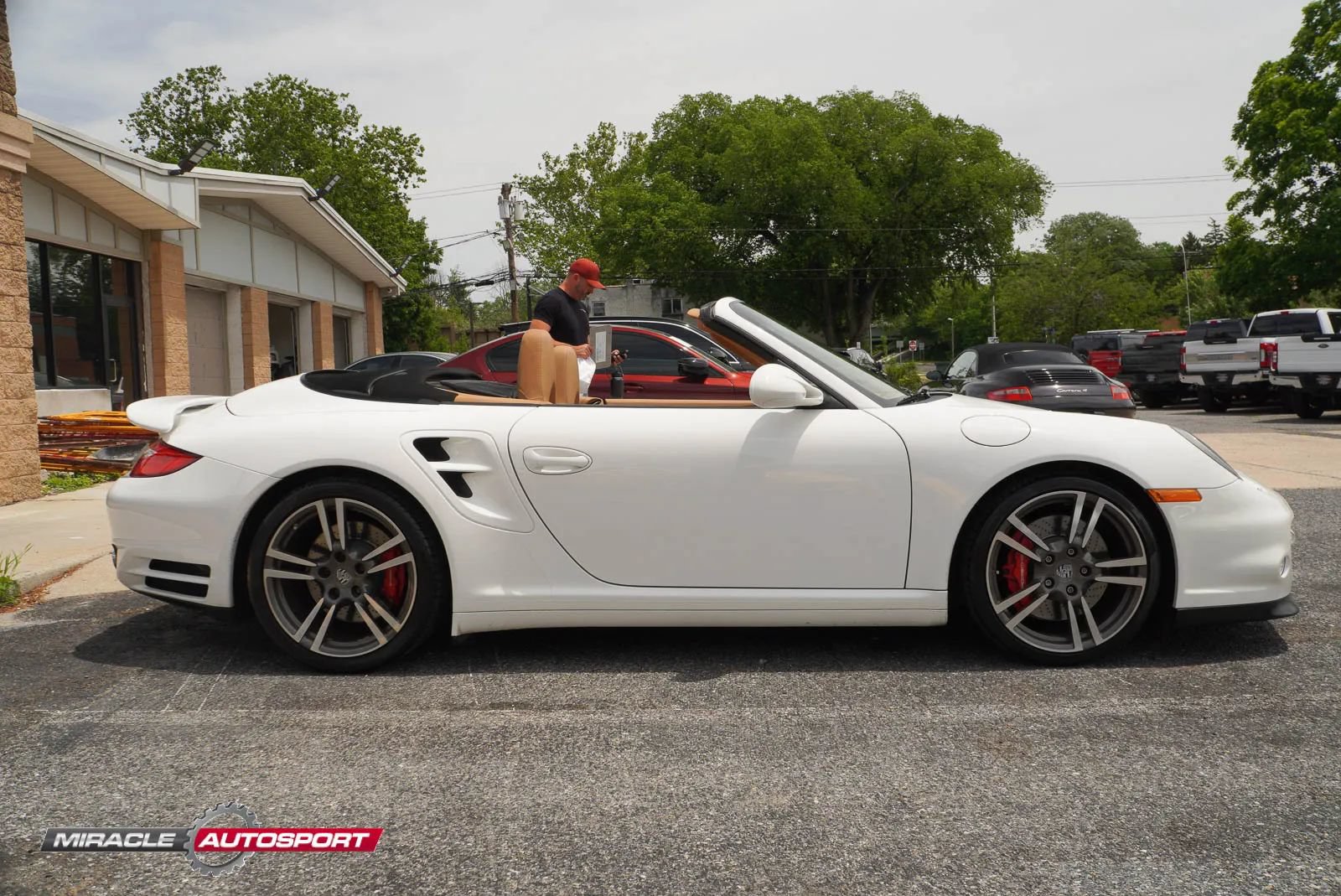 Used 2010 Porsche 911 Turbo AWD/4WD image 8