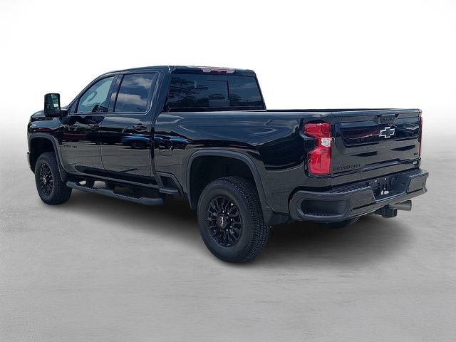 Used 2024 Chevrolet Silverado 3500 LTZ w/ LTZ Plus Package AWD/4WD image 4