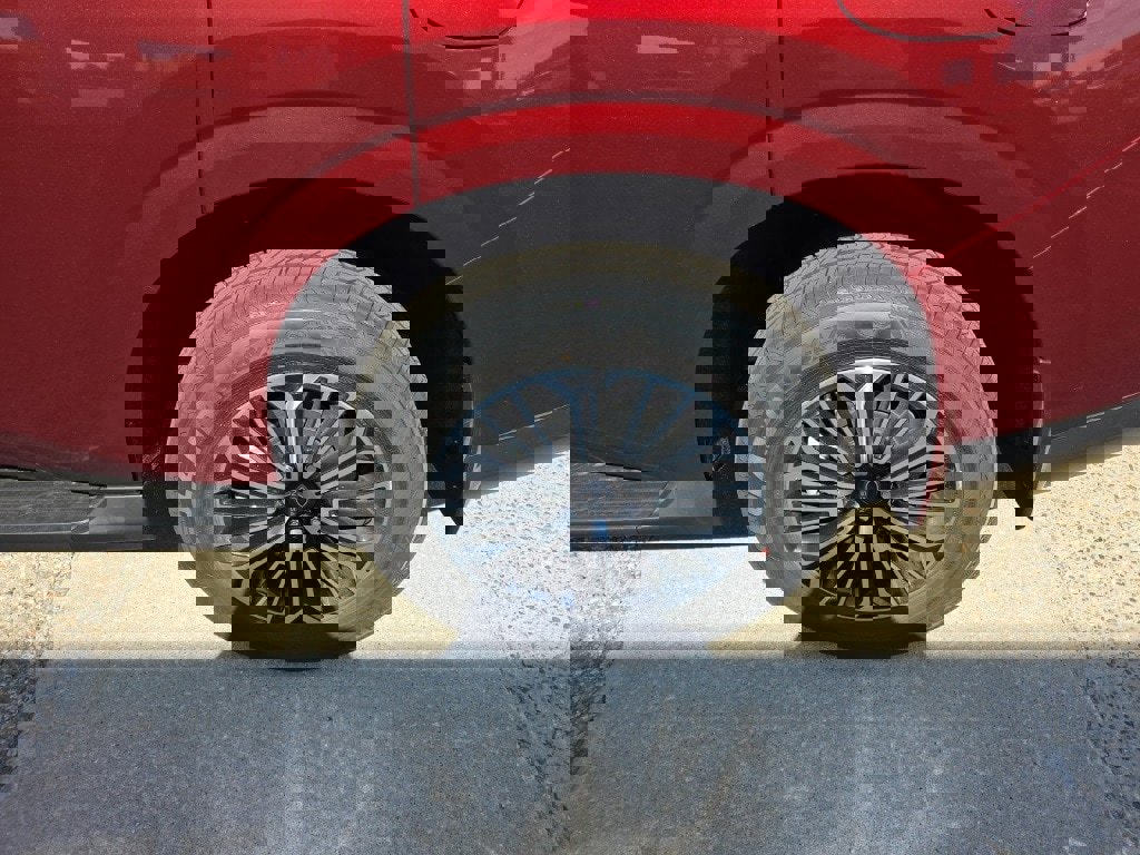 New 2026 Nissan Armada SL w/ Captain's Chari Seat Package image 12