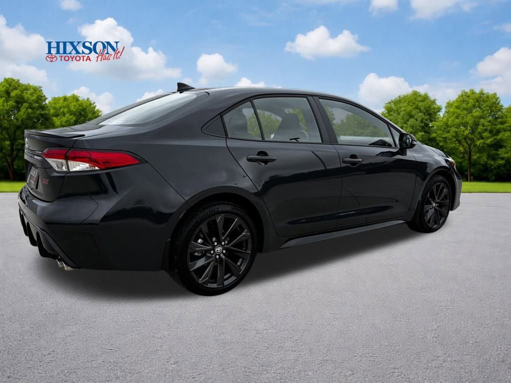Used 2026 Toyota Corolla SE image 7