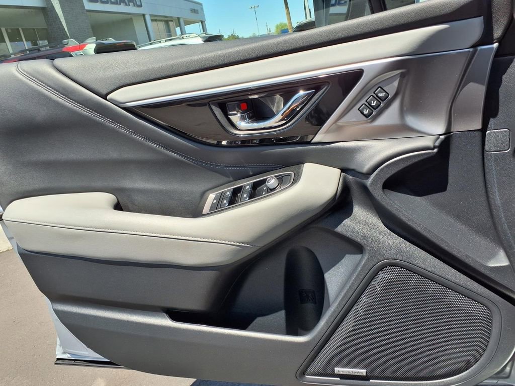 Used 2022 Subaru Outback Limited w/ Popular Package #2 AWD/4WD image 26