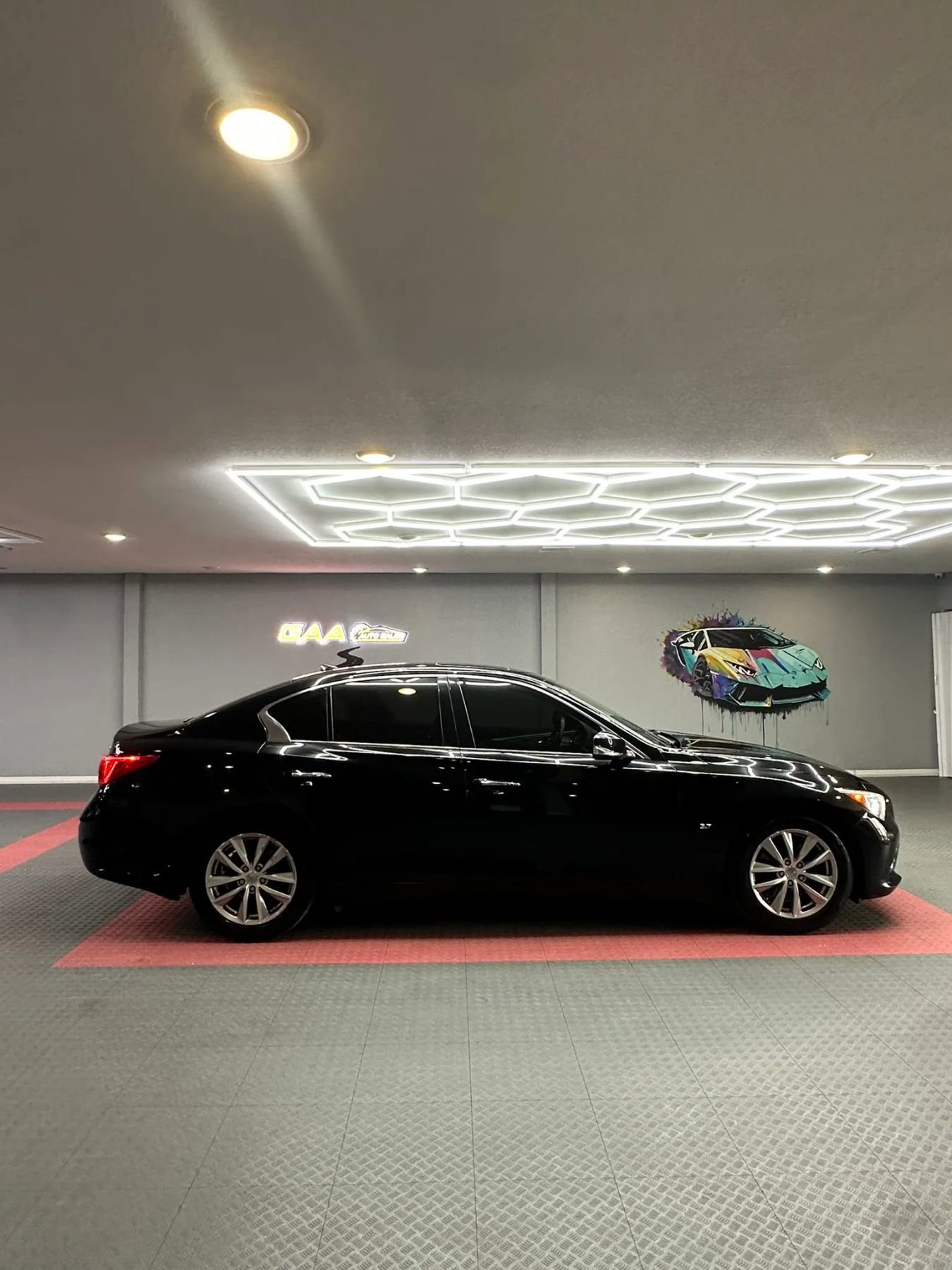 Used 2015 INFINITI Q50 Premium w/ Navigation Package RWD image 7