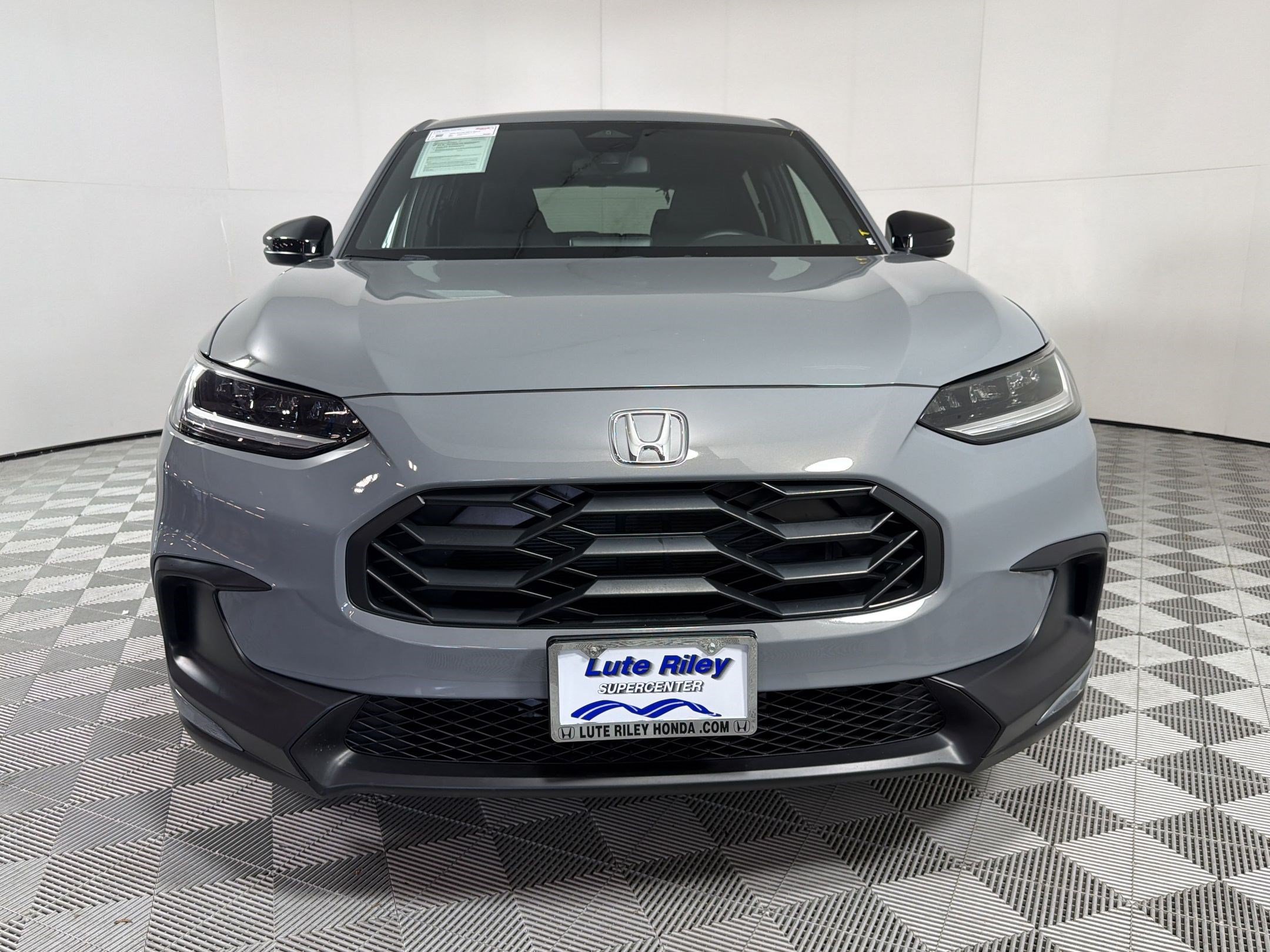 Used 2024 Honda HR-V Sport image 6