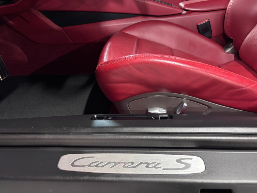 Used 2012 Porsche 911 Carrera S image 9