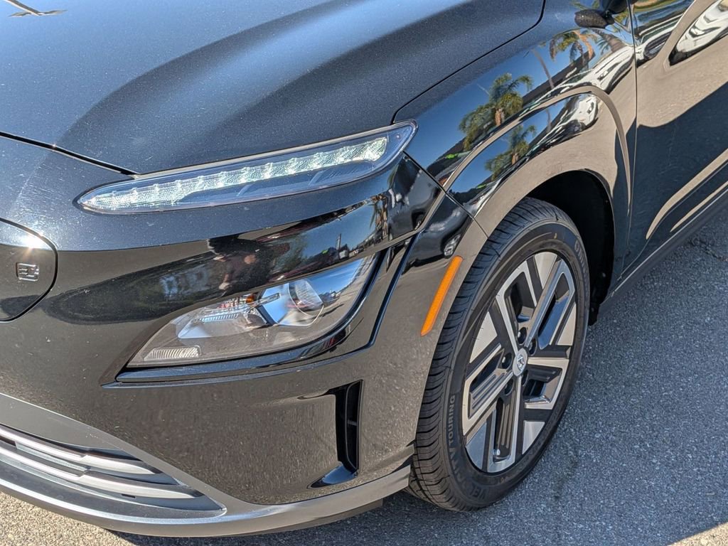 Certified 2023 Hyundai Kona SE image 10