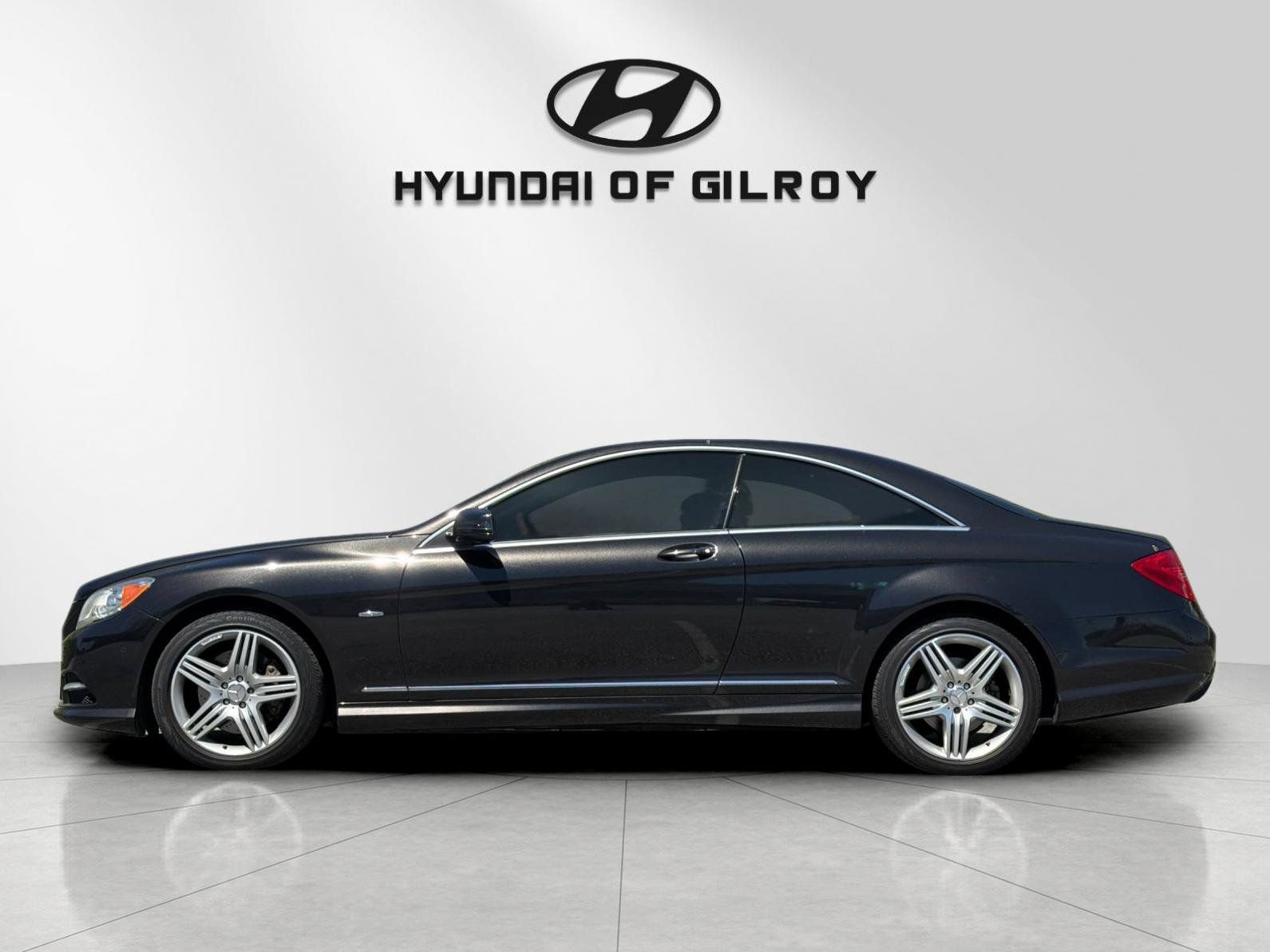 Used 2013 Mercedes-Benz CL 550 4MATIC image 2