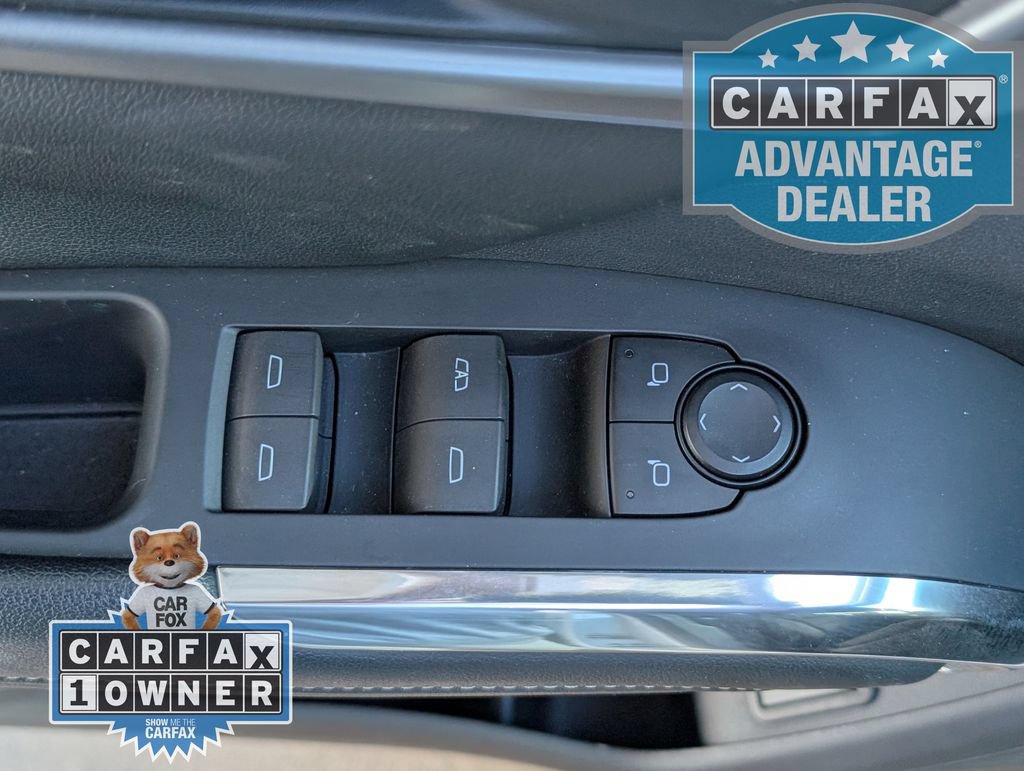 Used 2024 Chevrolet Traverse LT AWD/4WD image 17