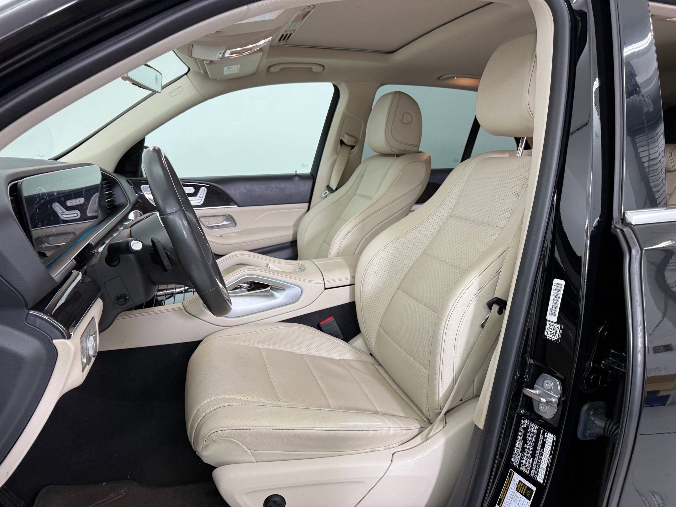 Used 2020 Mercedes-Benz GLE 350 image 5