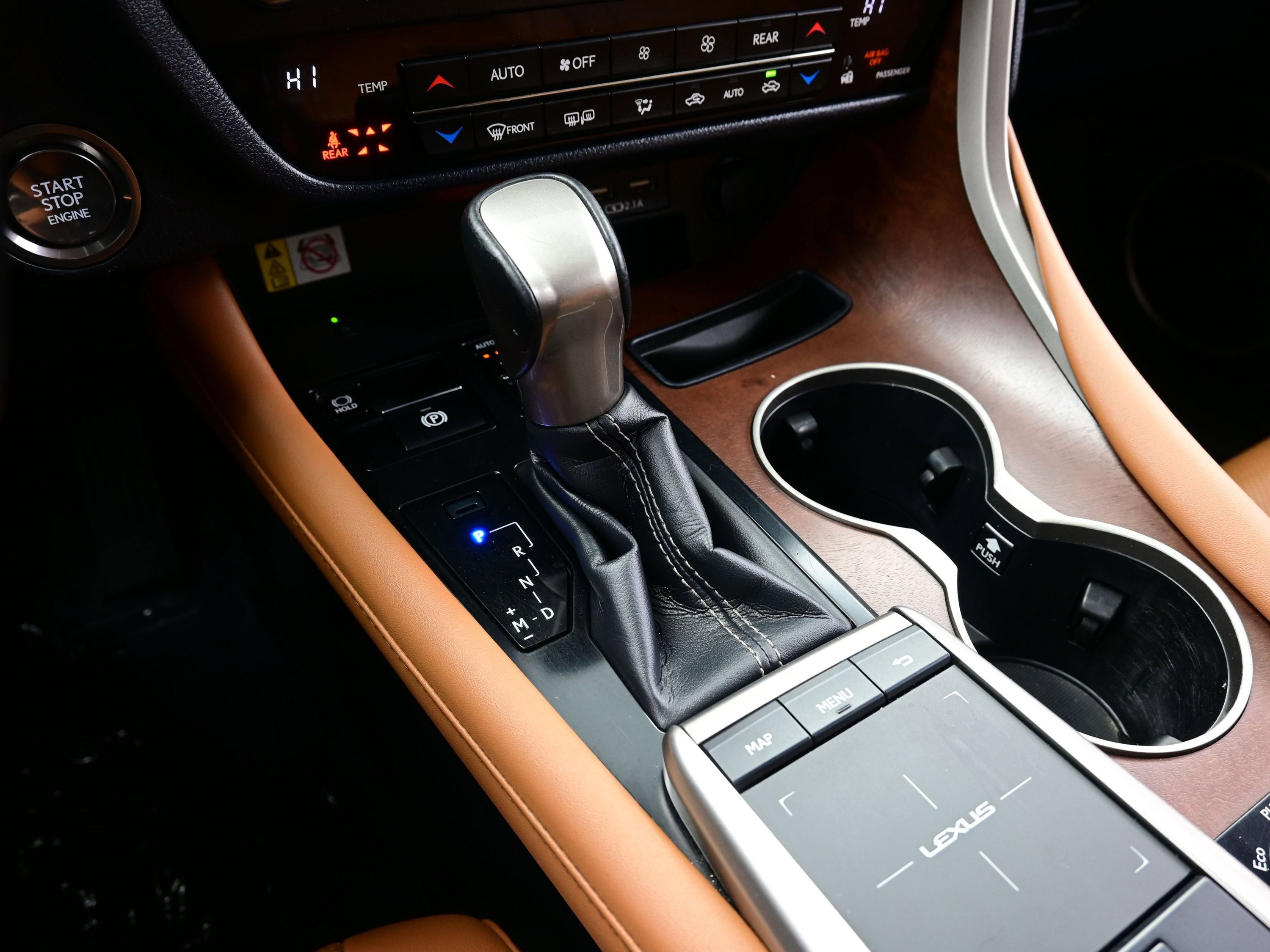 Used 2022 Lexus RX 350L Premium image 23