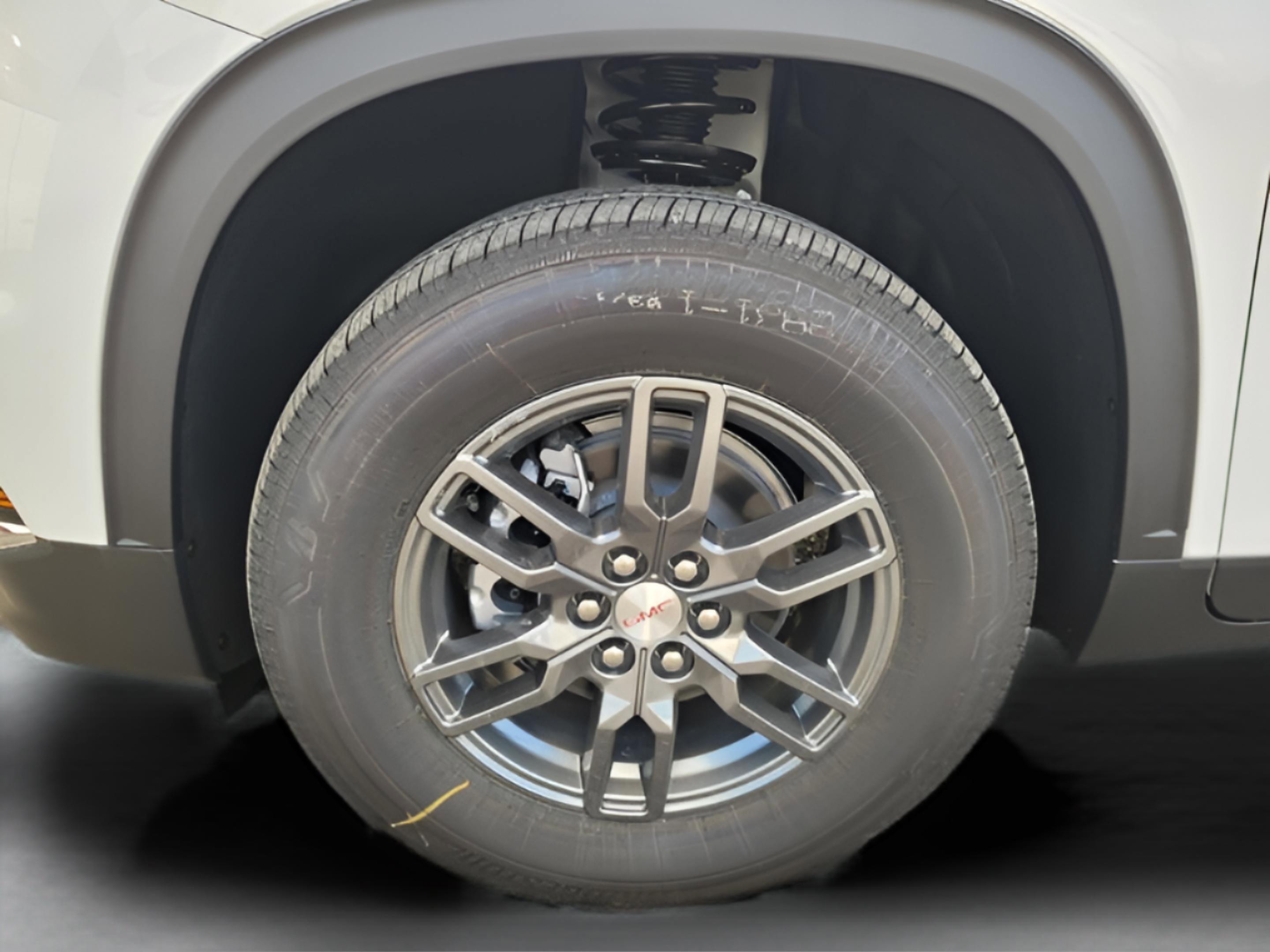 New 2026 GMC Acadia Elevation image 35