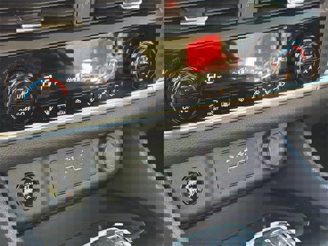 Certified 2024 Nissan Rogue SV image 27