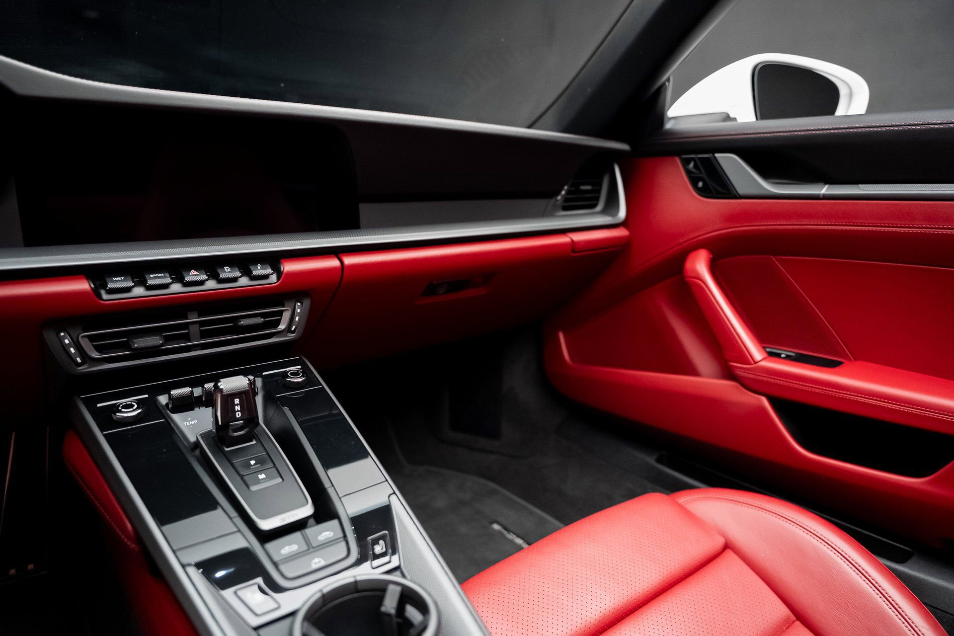 Used 2020 Porsche 911 Carrera image 42