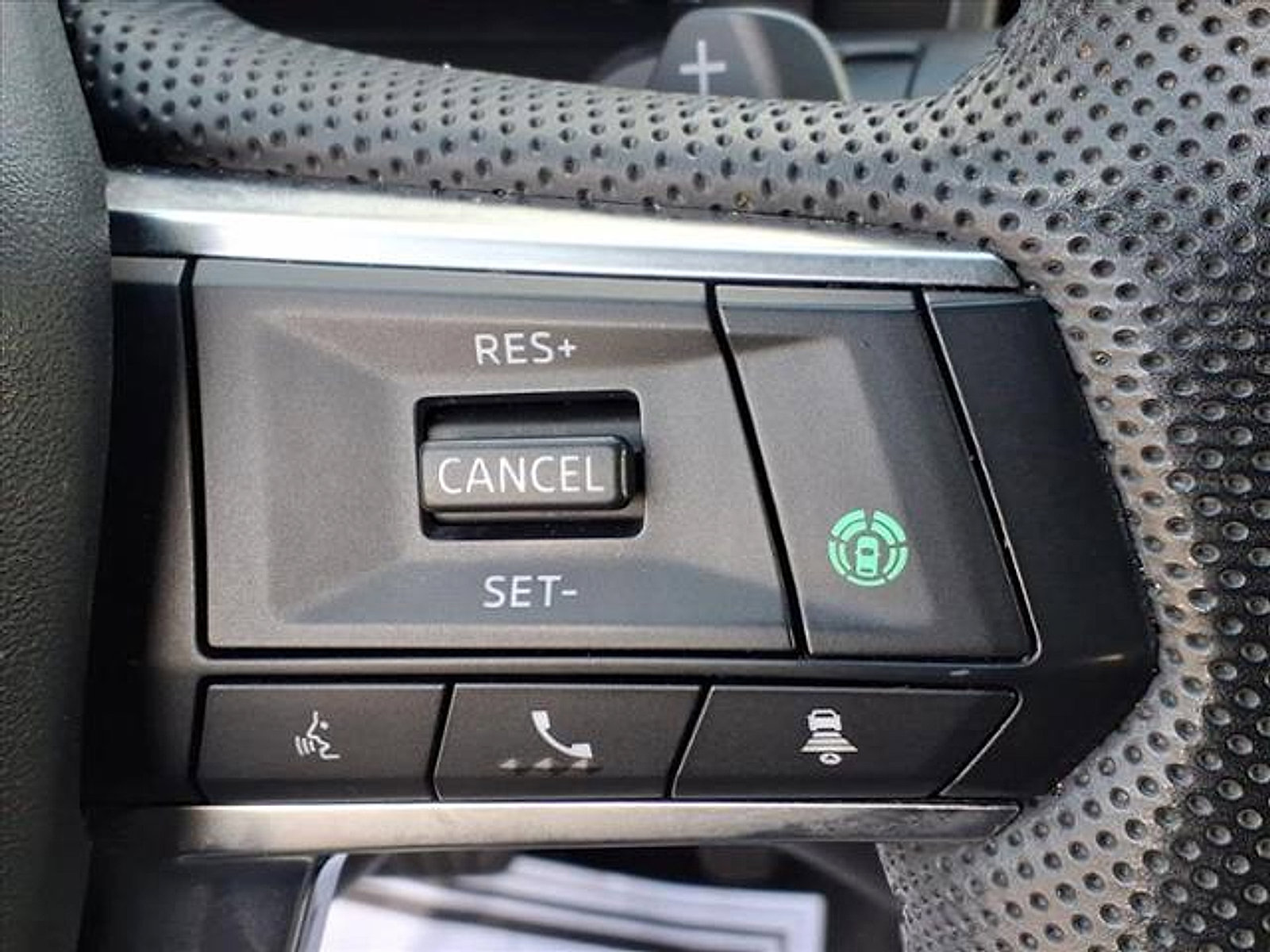 Used 2023 Mitsubishi Outlander SE Black Edition image 31