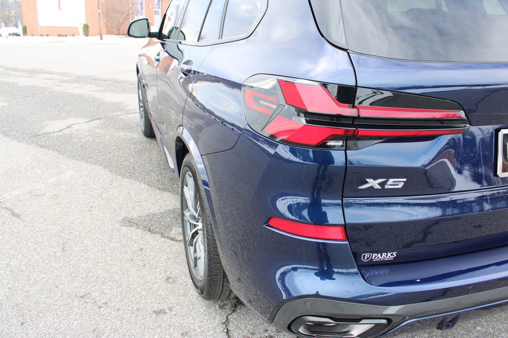 New 2026 BMW X5 xDrive40i w/ M Sport Package image 44