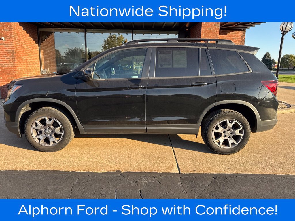 Used 2023 Honda Passport TrailSport image 7