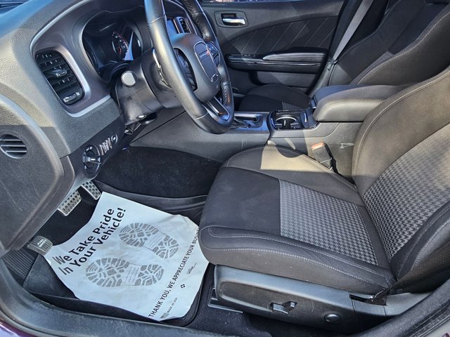 Used 2022 Dodge Charger R/T w/ Blacktop Package RWD image 15