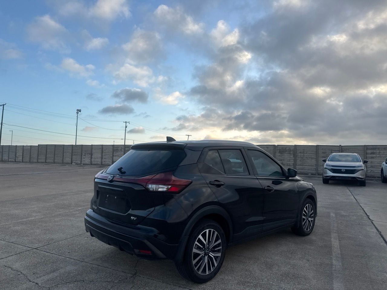 Certified 2023 Nissan Kicks SV FWD image 21