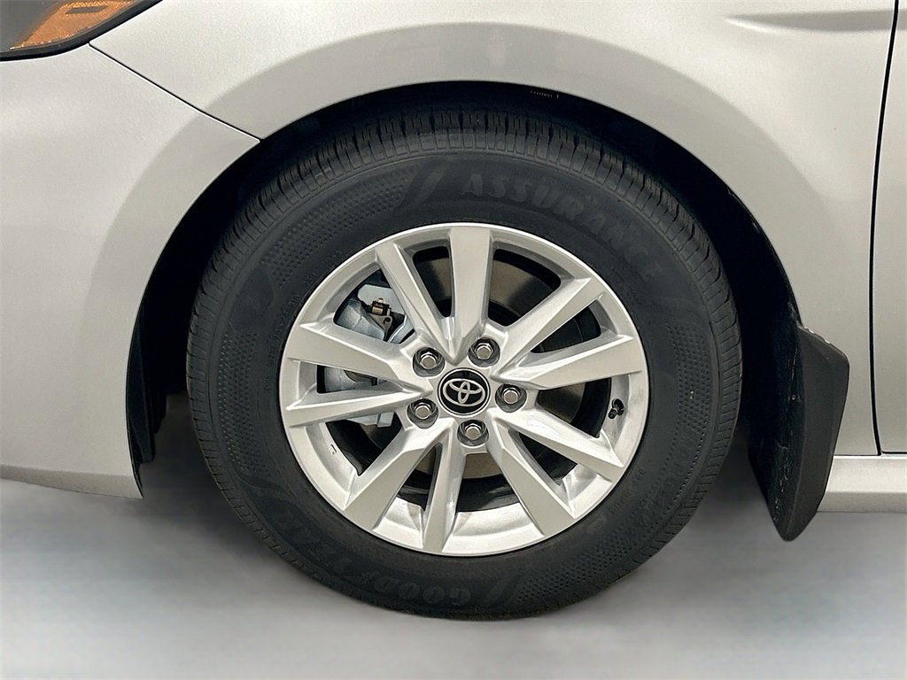 New 2026 Toyota Camry LE image 9