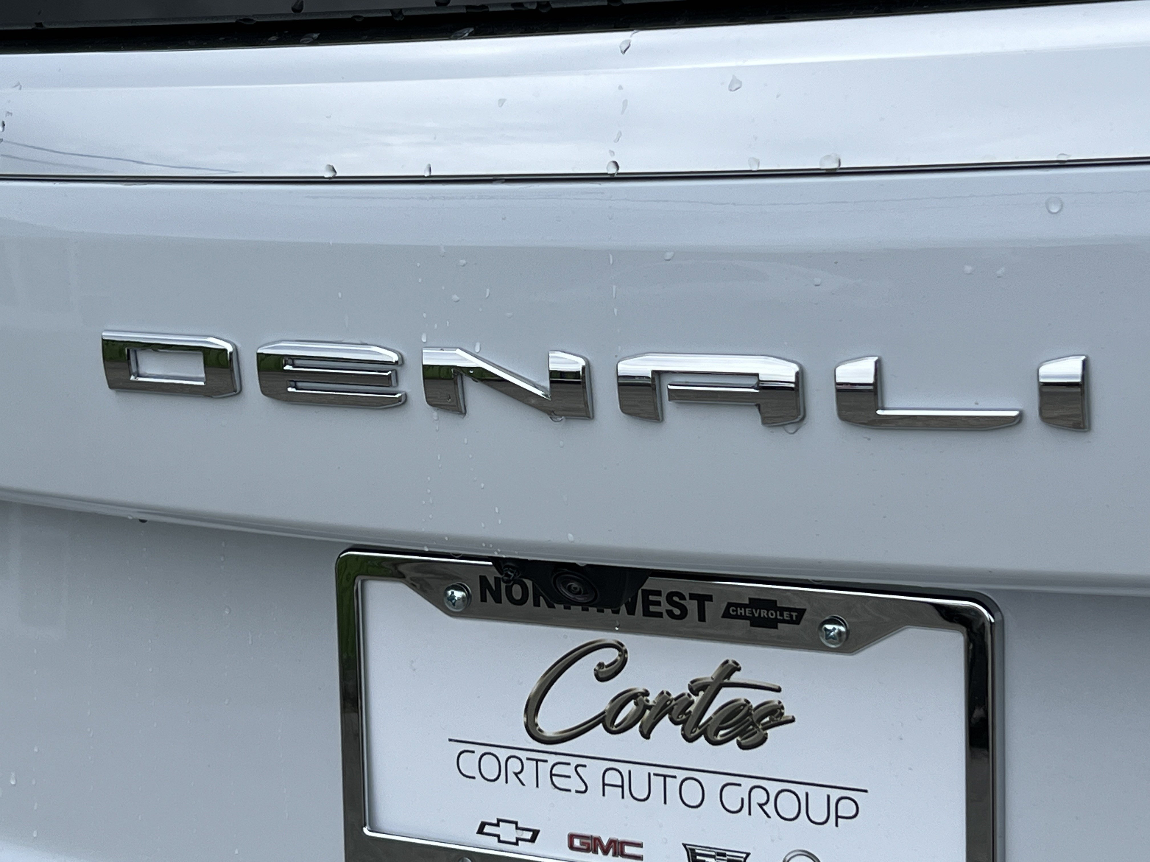 New 2026 GMC Yukon XL Denali w/ Sun & Power Step Package AWD/4WD image 10