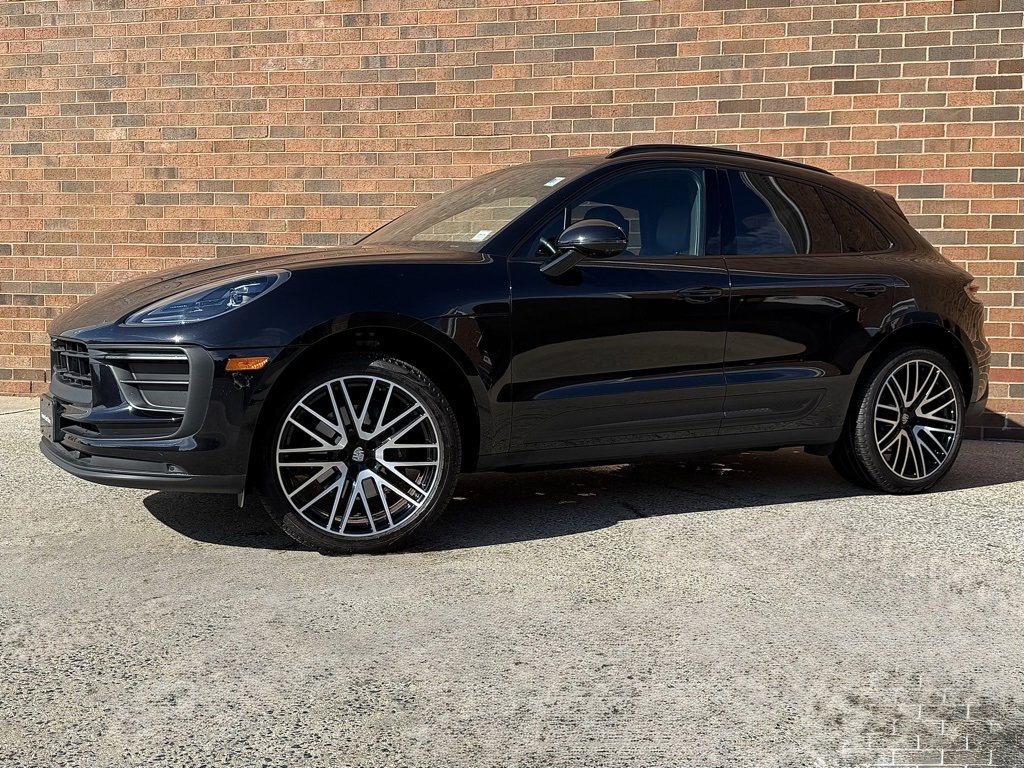 Certified 2022 Porsche Macan