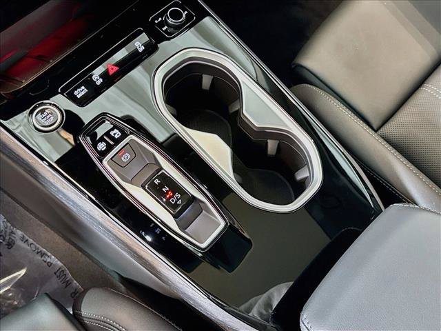 New 2026 Audi A6 Premium Plus AWD/4WD image 15
