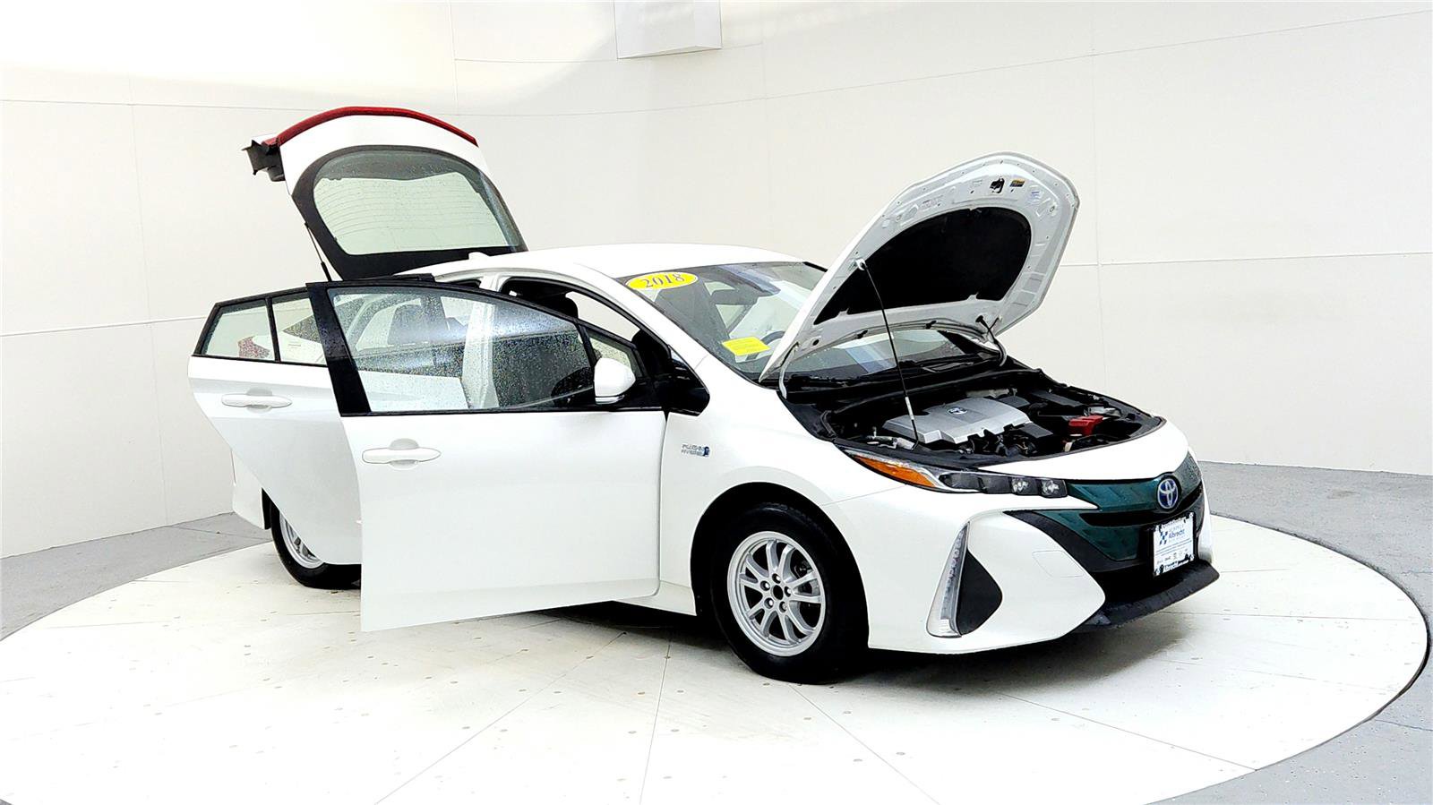 Used 2018 Toyota Prius Prime Premium image 12