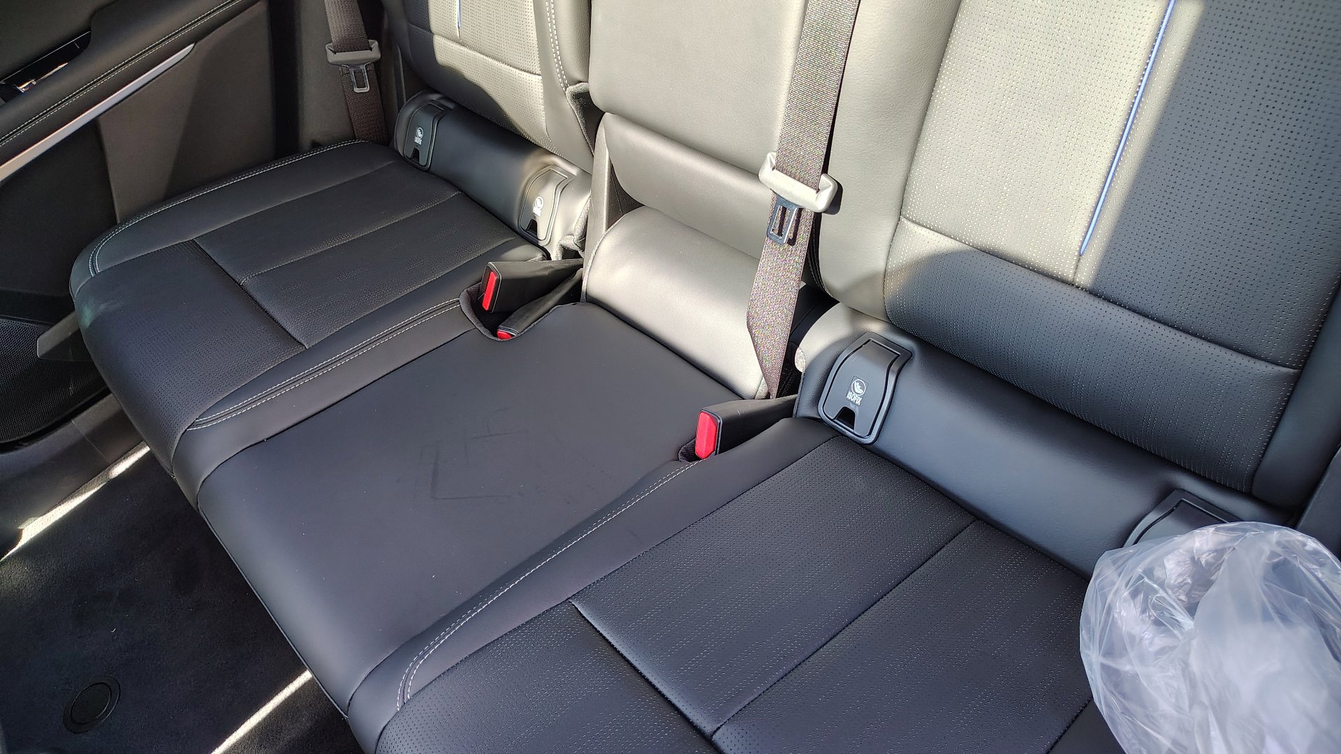 New 2026 Cadillac Lyriq Premium Luxury image 26