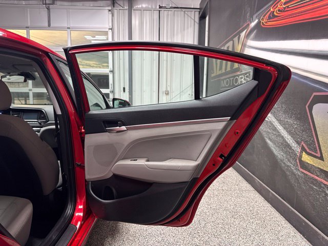 Used 2020 Hyundai Elantra SEL FWD image 22