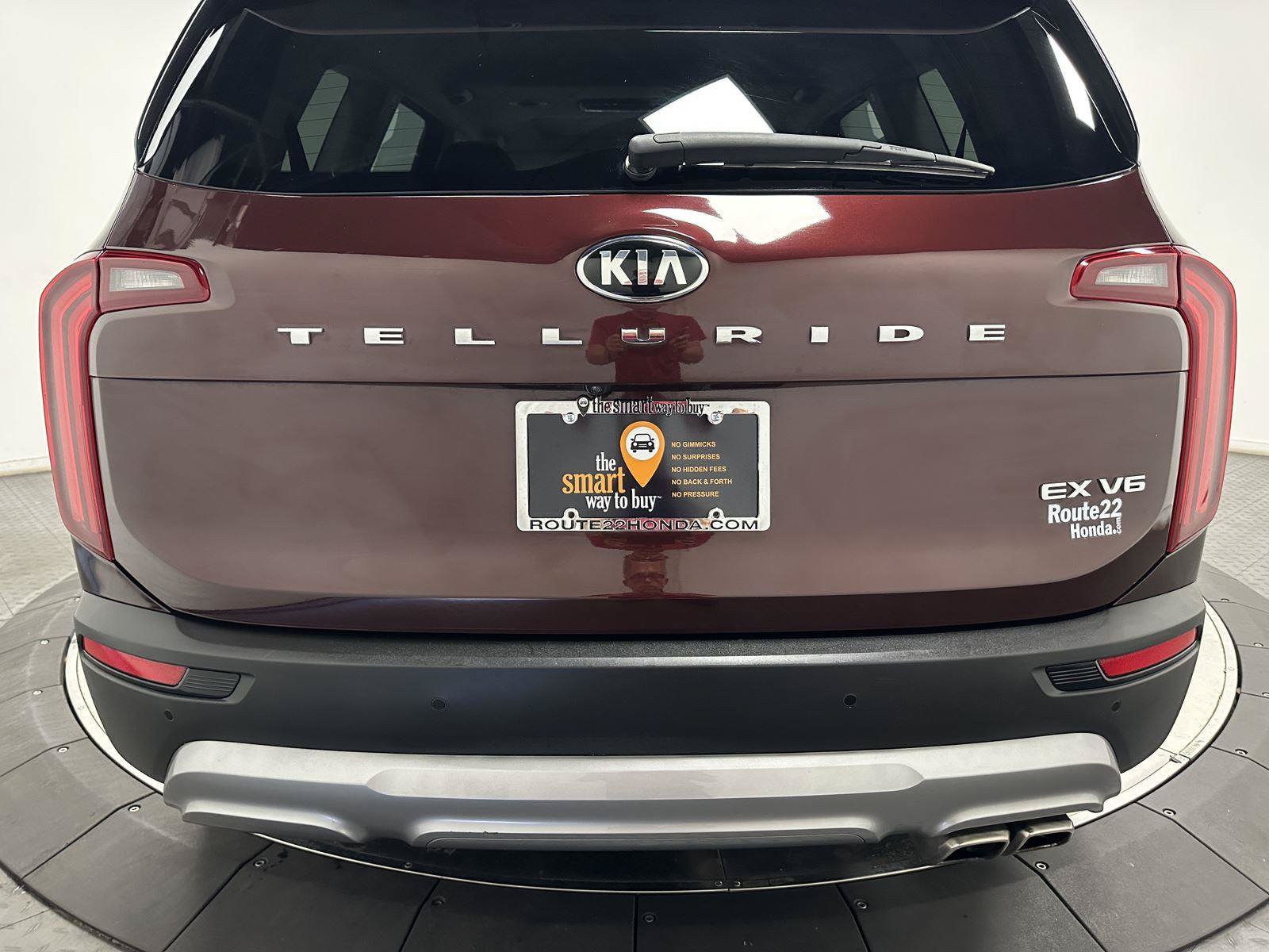 Used 2021 Kia Telluride EX w/ EX Premium Package FWD image 12