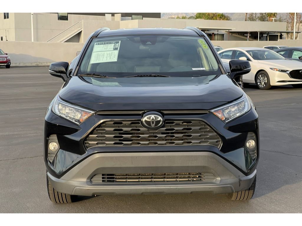 Used 2021 Toyota RAV4 XLE w/ Carpet Mat Package (TMS) image 10